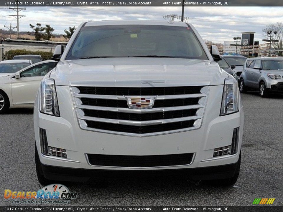 2017 Cadillac Escalade ESV Luxury 4WD Crystal White Tricoat / Shale/Cocoa Accents Photo #2