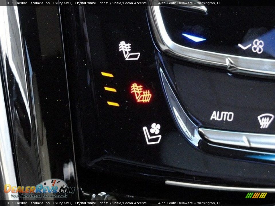 2017 Cadillac Escalade ESV Luxury 4WD Crystal White Tricoat / Shale/Cocoa Accents Photo #19