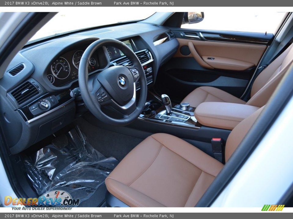 2017 BMW X3 xDrive28i Alpine White / Saddle Brown Photo #10