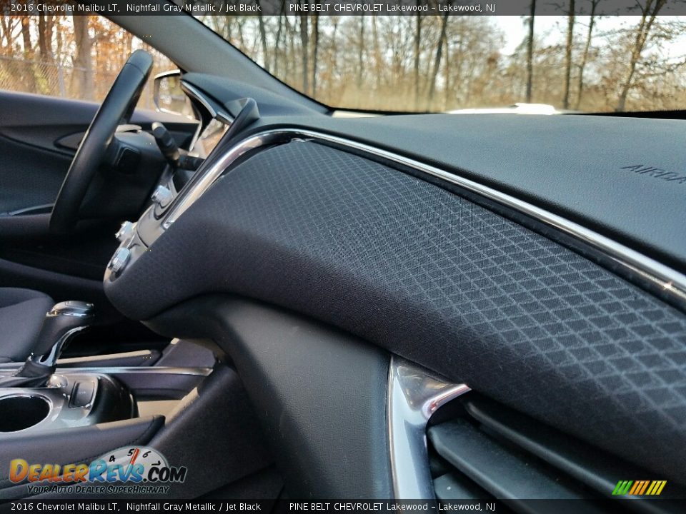 2016 Chevrolet Malibu LT Nightfall Gray Metallic / Jet Black Photo #29