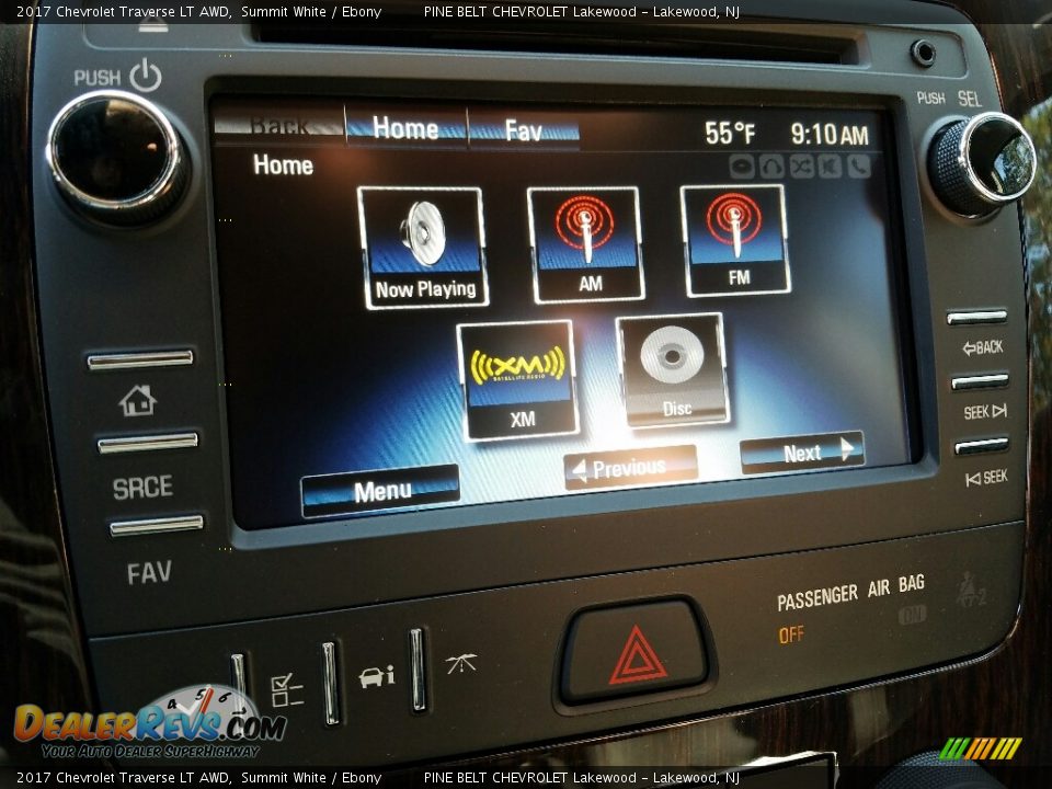 2017 Chevrolet Traverse LT AWD Summit White / Ebony Photo #10