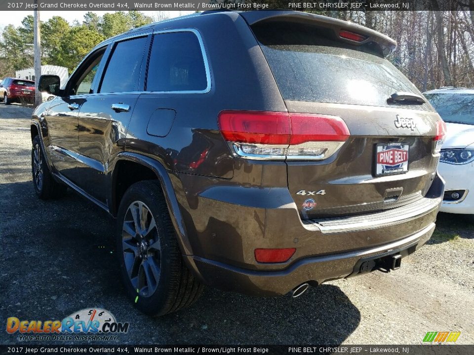2017 Jeep Grand Cherokee Overland 4x4 Walnut Brown Metallic / Brown/Light Frost Beige Photo #4