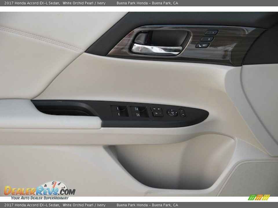 2017 Honda Accord EX-L Sedan White Orchid Pearl / Ivory Photo #8