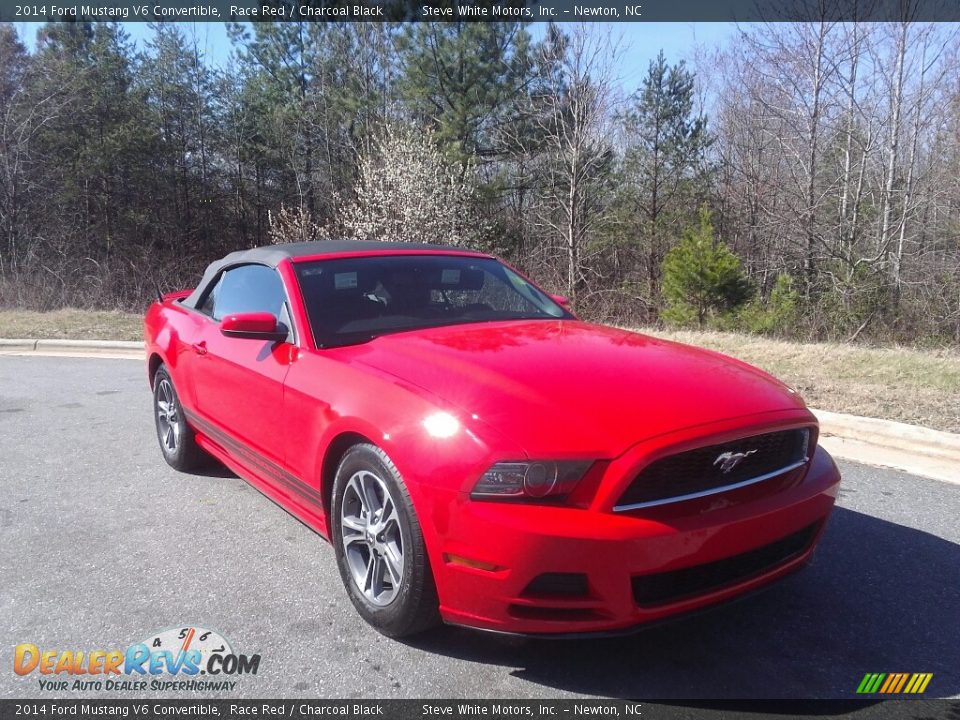 2014 Ford Mustang V6 Convertible Race Red / Charcoal Black Photo #4