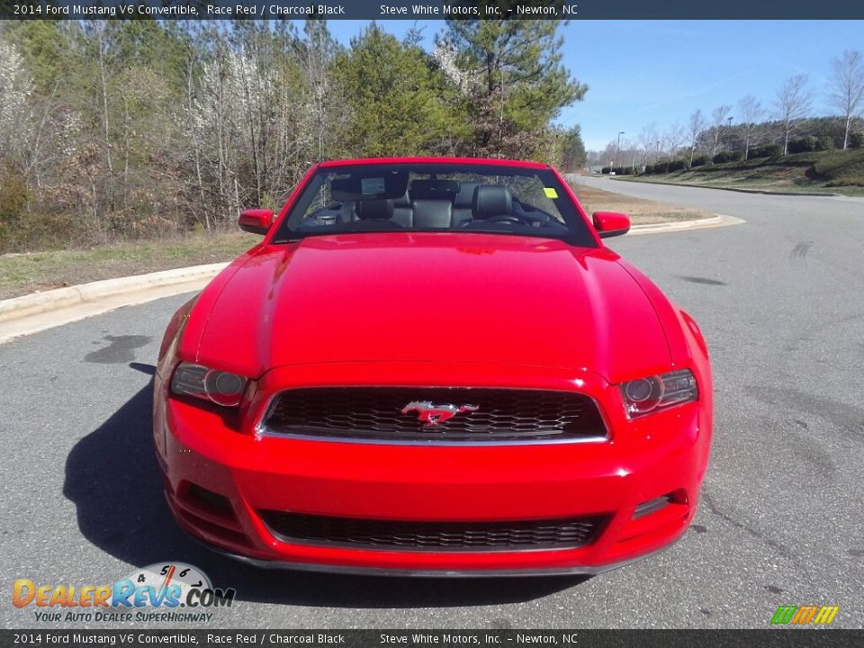 2014 Ford Mustang V6 Convertible Race Red / Charcoal Black Photo #8