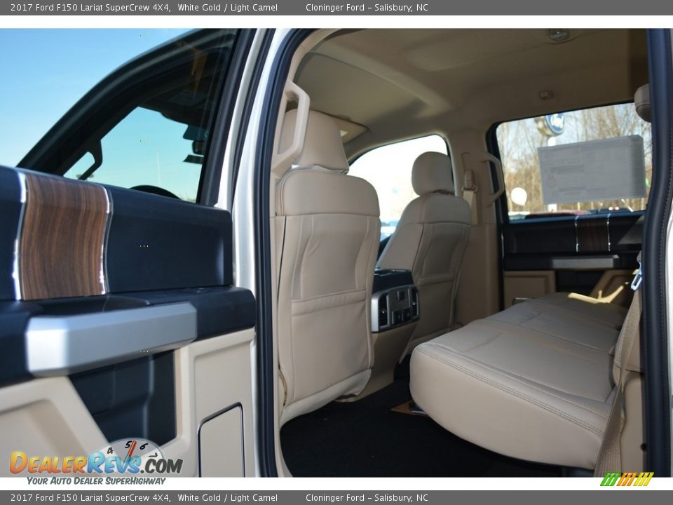 2017 Ford F150 Lariat SuperCrew 4X4 White Gold / Light Camel Photo #10