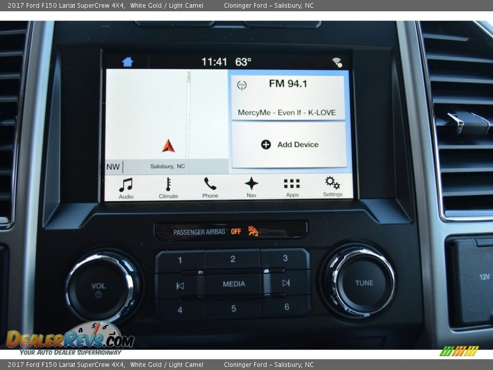 2017 Ford F150 Lariat SuperCrew 4X4 White Gold / Light Camel Photo #11