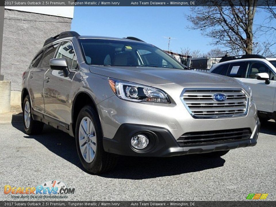 2017 Subaru Outback 2.5i Premium Tungsten Metallic / Warm Ivory Photo #1