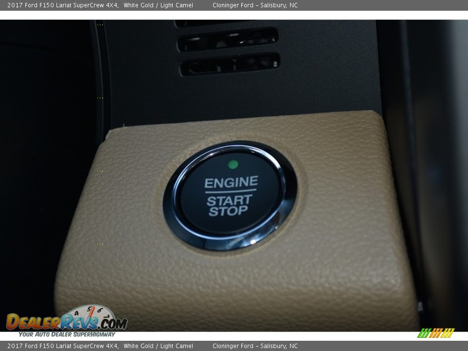 2017 Ford F150 Lariat SuperCrew 4X4 White Gold / Light Camel Photo #24