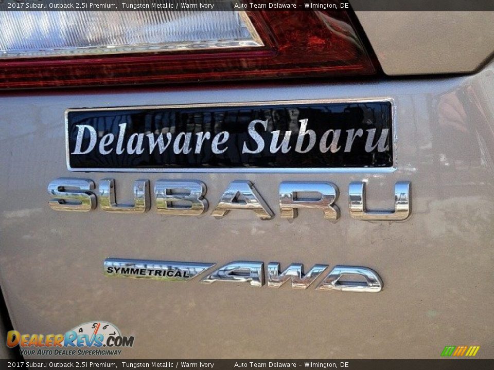2017 Subaru Outback 2.5i Premium Tungsten Metallic / Warm Ivory Photo #27