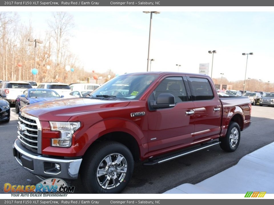 2017 Ford F150 XLT SuperCrew Ruby Red / Earth Gray Photo #3