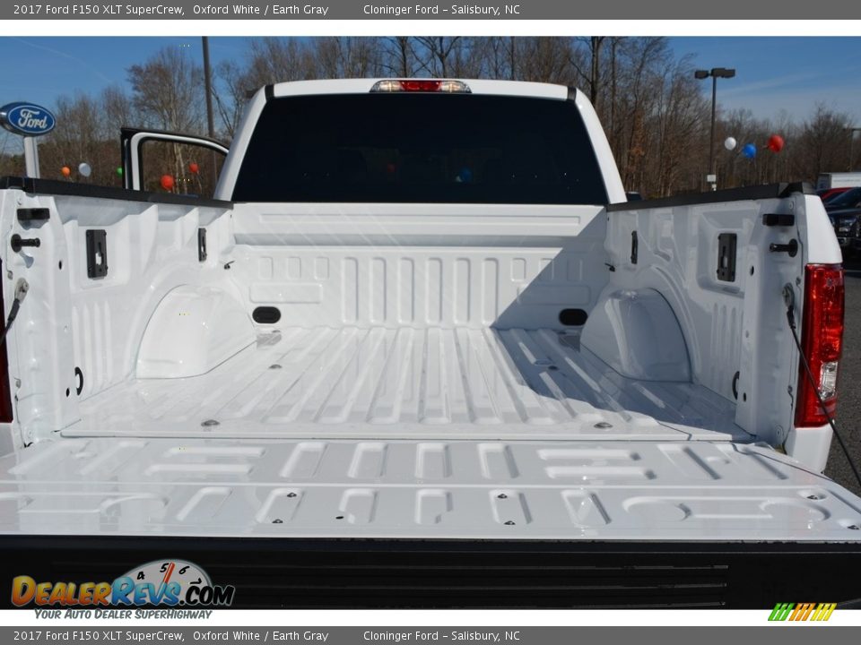 2017 Ford F150 XLT SuperCrew Oxford White / Earth Gray Photo #6