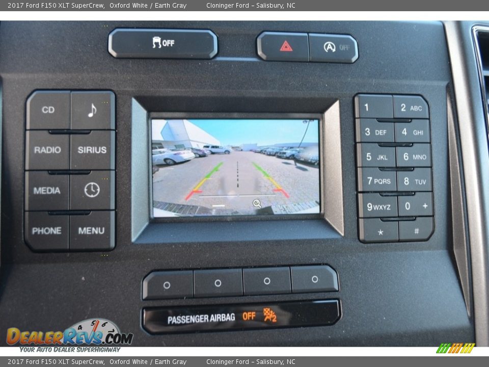 2017 Ford F150 XLT SuperCrew Oxford White / Earth Gray Photo #13