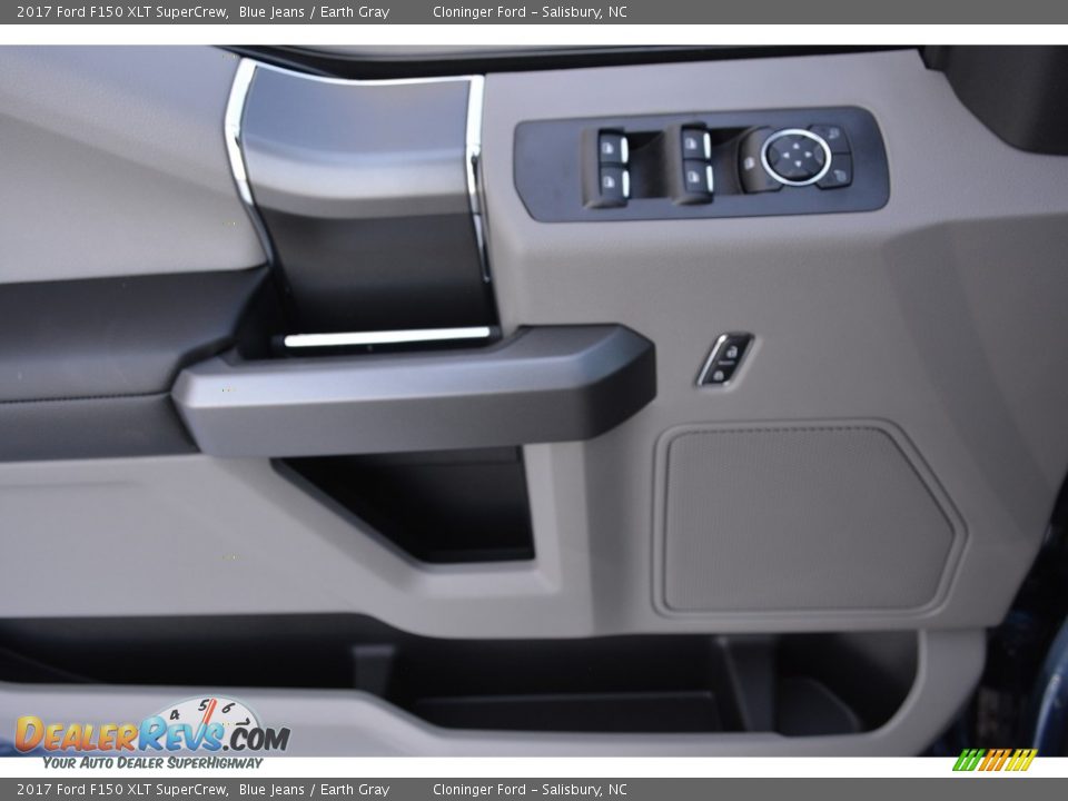2017 Ford F150 XLT SuperCrew Blue Jeans / Earth Gray Photo #7