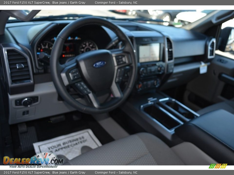2017 Ford F150 XLT SuperCrew Blue Jeans / Earth Gray Photo #9