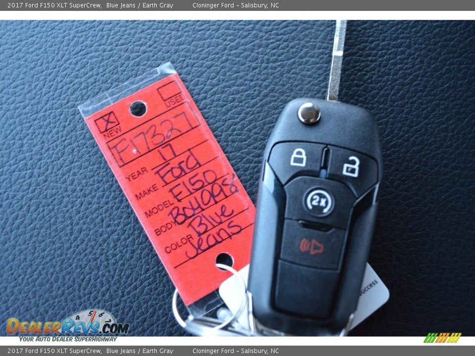 2017 Ford F150 XLT SuperCrew Blue Jeans / Earth Gray Photo #21