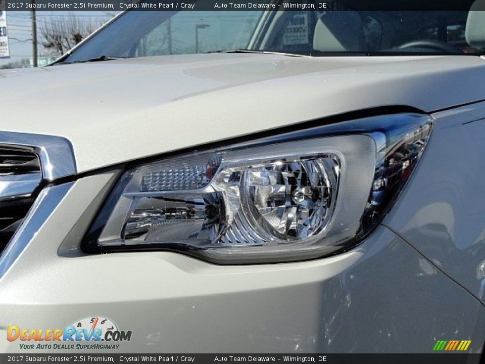 2017 Subaru Forester 2.5i Premium Crystal White Pearl / Gray Photo #9