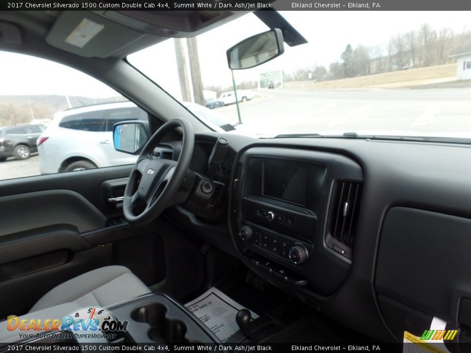 2017 Chevrolet Silverado 1500 Custom Double Cab 4x4 Summit White / Dark Ash/Jet Black Photo #20