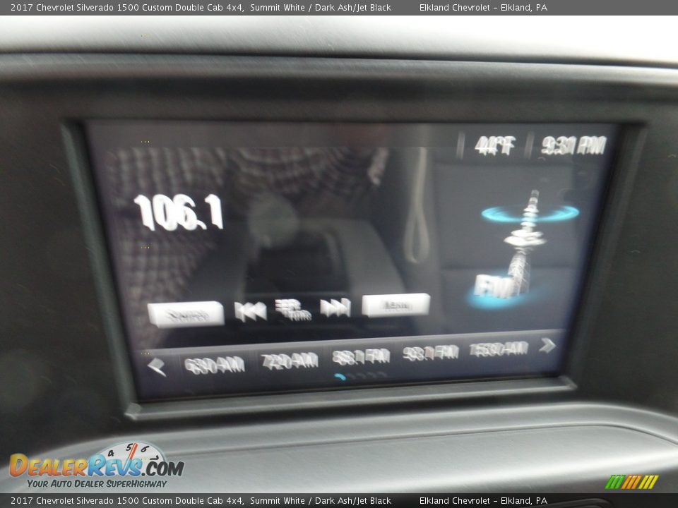 2017 Chevrolet Silverado 1500 Custom Double Cab 4x4 Summit White / Dark Ash/Jet Black Photo #31