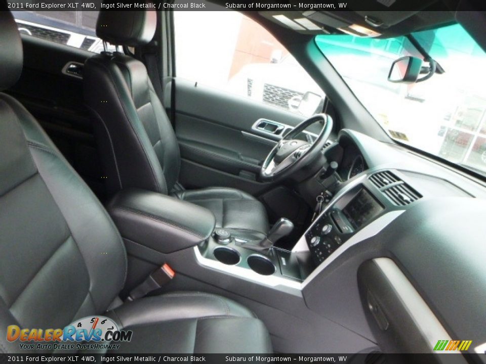 2011 Ford Explorer XLT 4WD Ingot Silver Metallic / Charcoal Black Photo #3