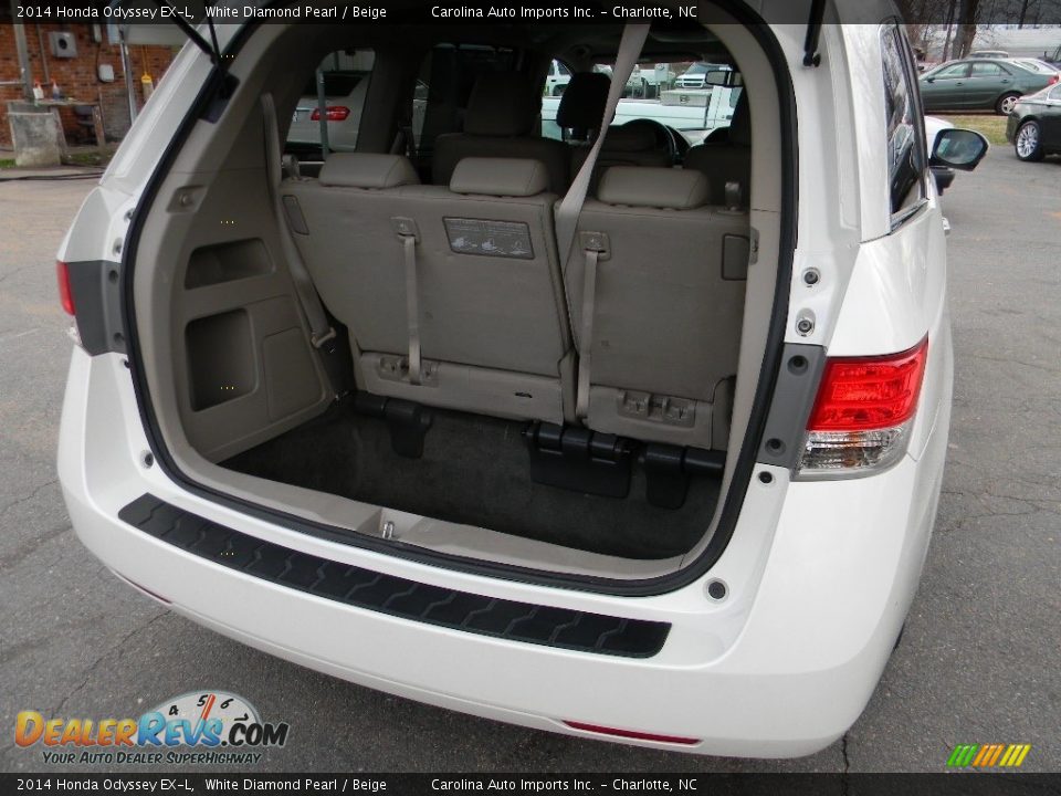 2014 Honda Odyssey EX-L White Diamond Pearl / Beige Photo #22