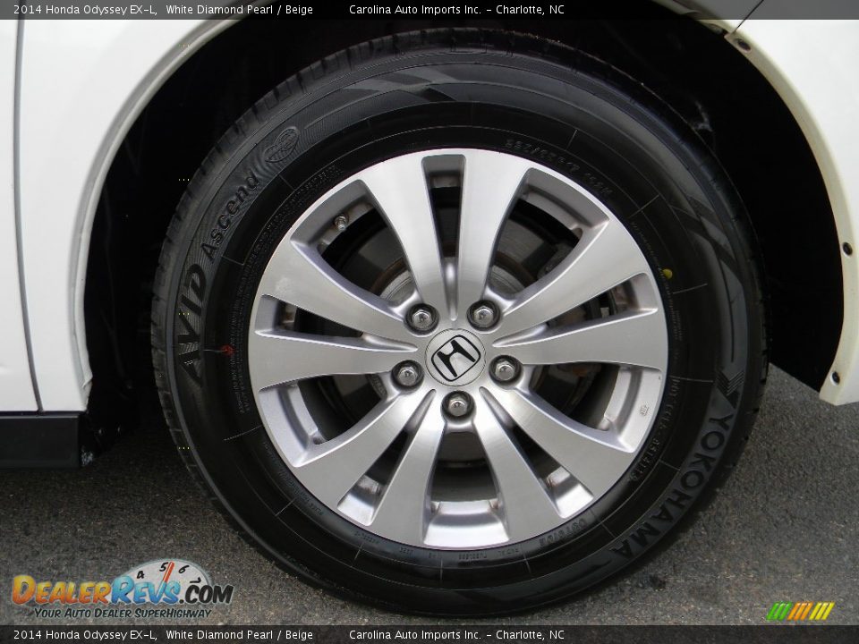 2014 Honda Odyssey EX-L White Diamond Pearl / Beige Photo #26