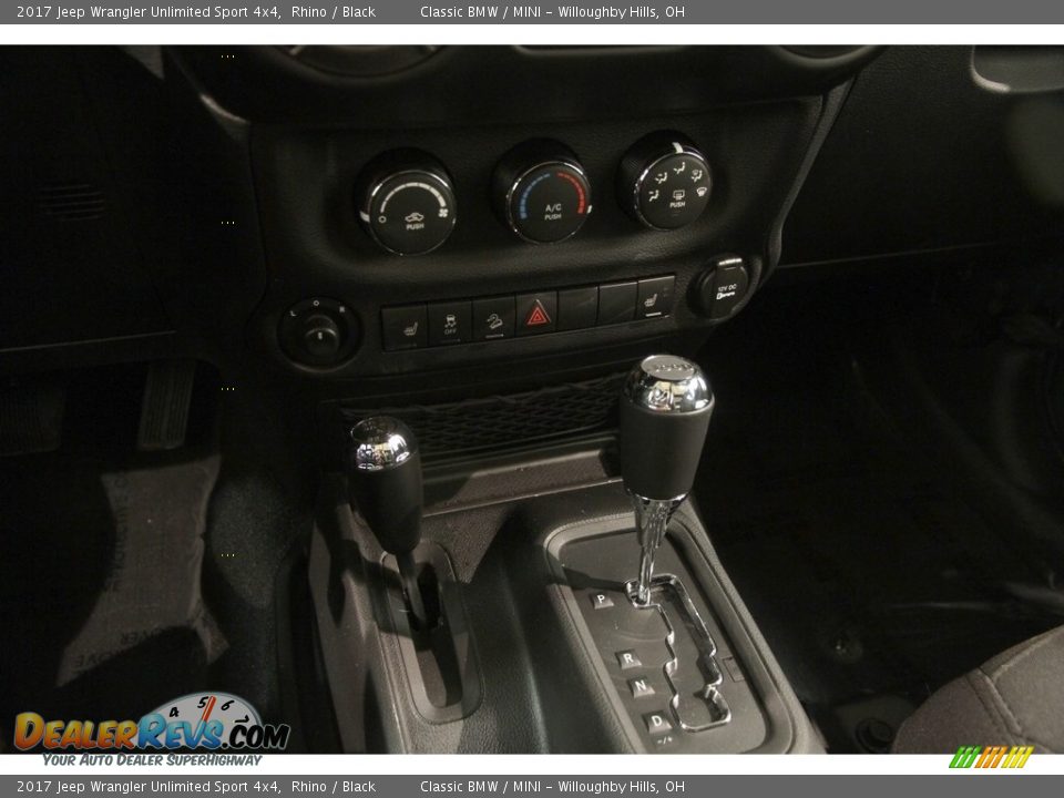 2017 Jeep Wrangler Unlimited Sport 4x4 Shifter Photo #9