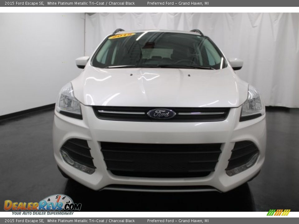 2015 Ford Escape SE White Platinum Metallic Tri-Coat / Charcoal Black Photo #23