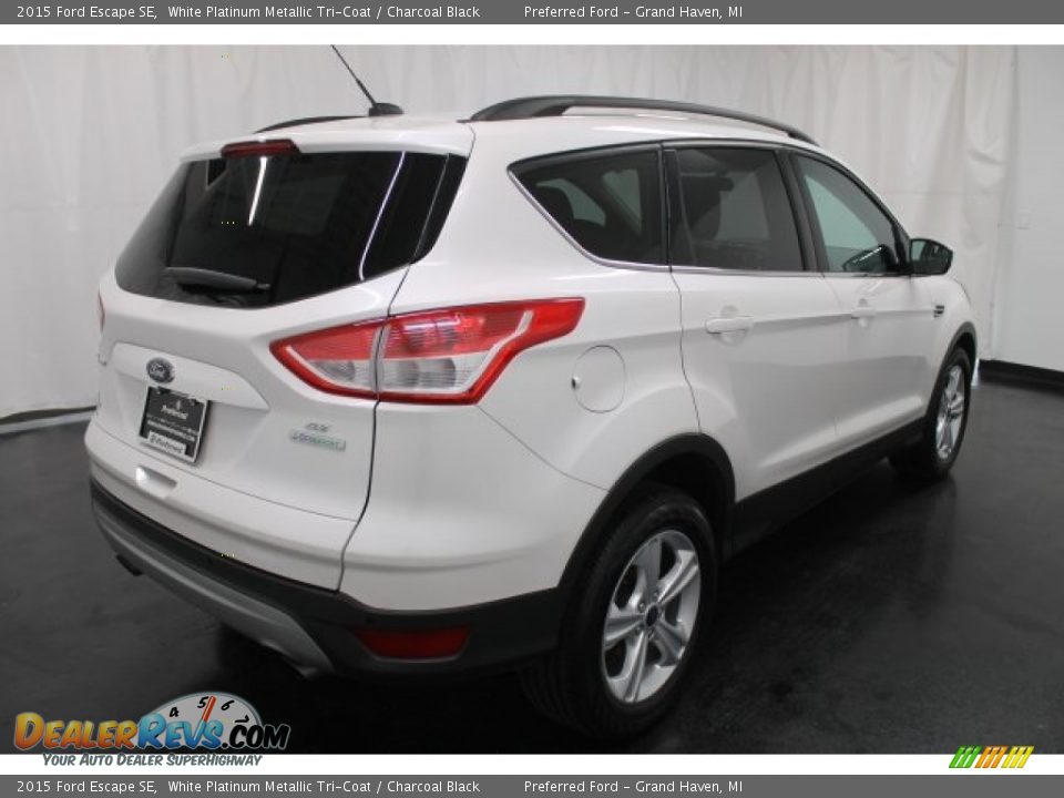 2015 Ford Escape SE White Platinum Metallic Tri-Coat / Charcoal Black Photo #27