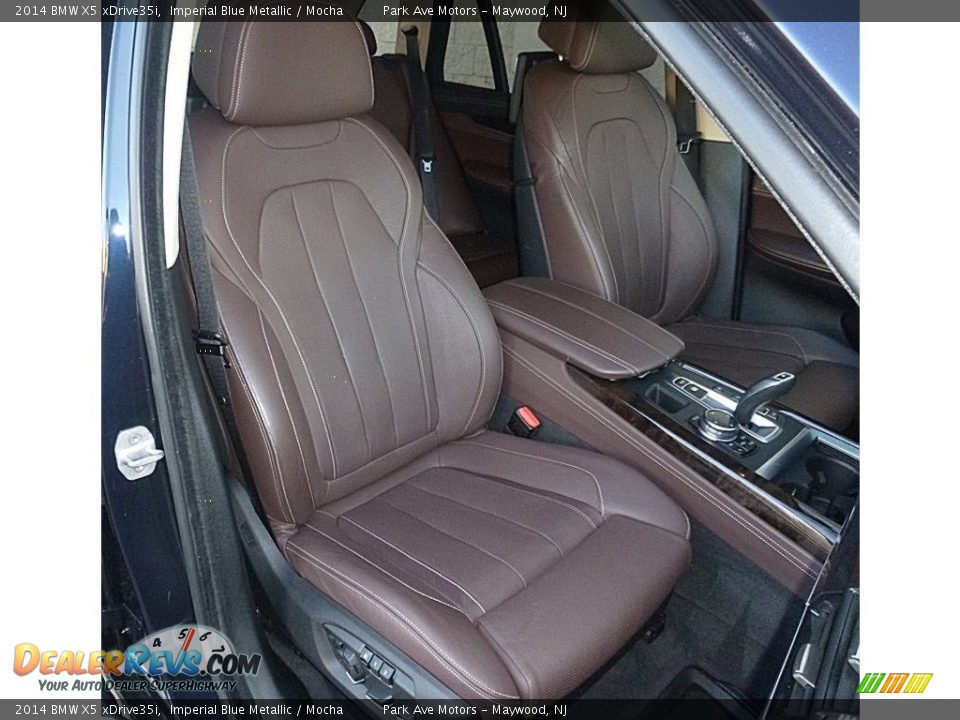 Front Seat of 2014 BMW X5 xDrive35i Photo #20