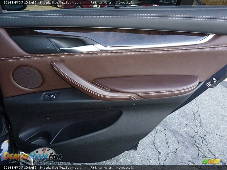 Door Panel of 2014 BMW X5 xDrive35i Photo #23
