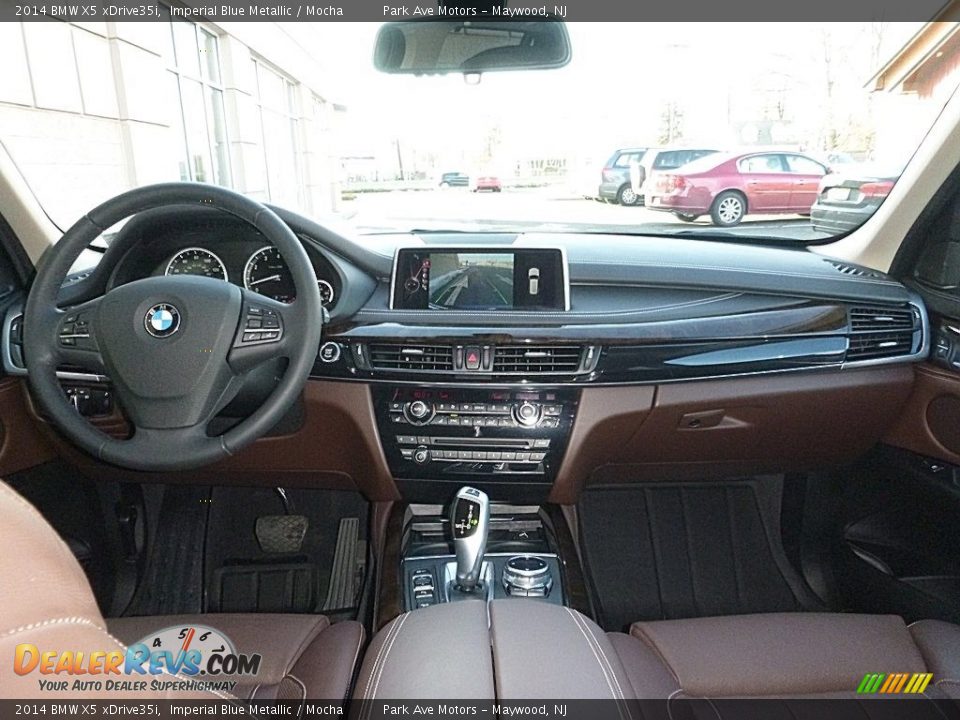 Dashboard of 2014 BMW X5 xDrive35i Photo #31