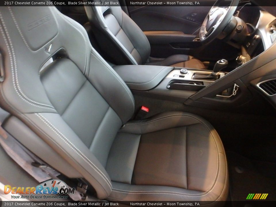 Front Seat of 2017 Chevrolet Corvette Z06 Coupe Photo #10