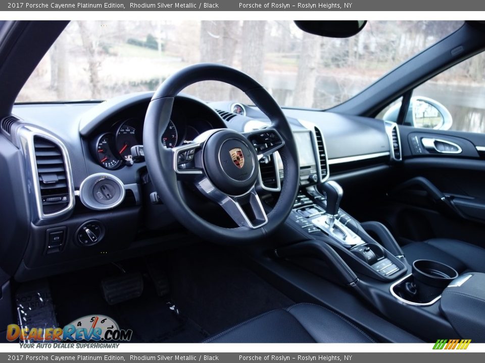 2017 Porsche Cayenne Platinum Edition Steering Wheel Photo #21