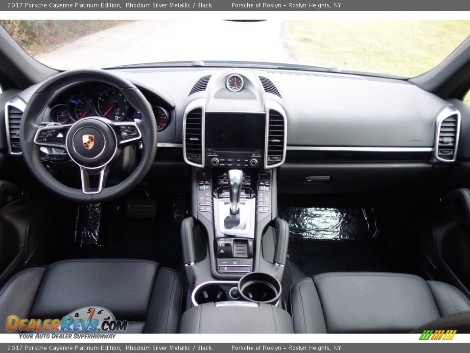 Black Interior - 2017 Porsche Cayenne Platinum Edition Photo #13