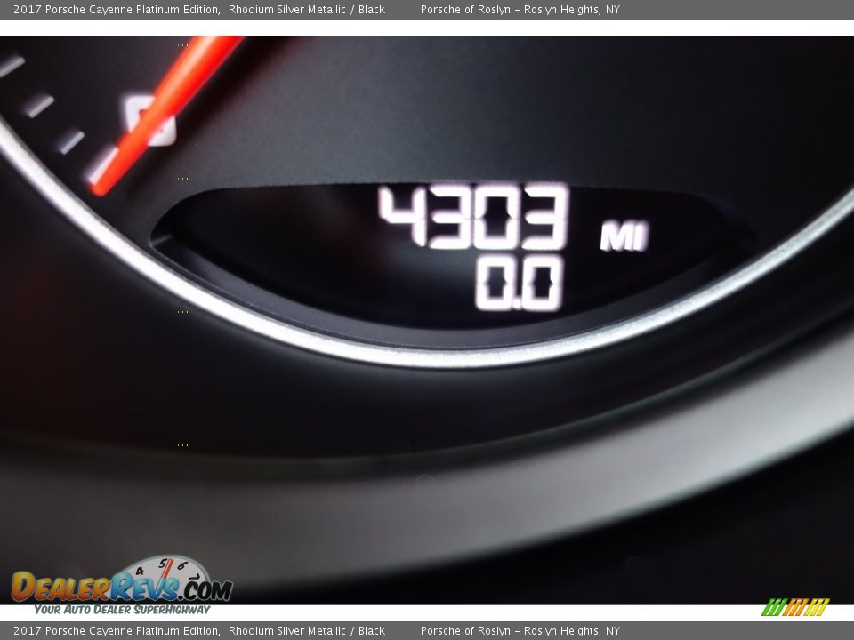 2017 Porsche Cayenne Platinum Edition Rhodium Silver Metallic / Black Photo #22
