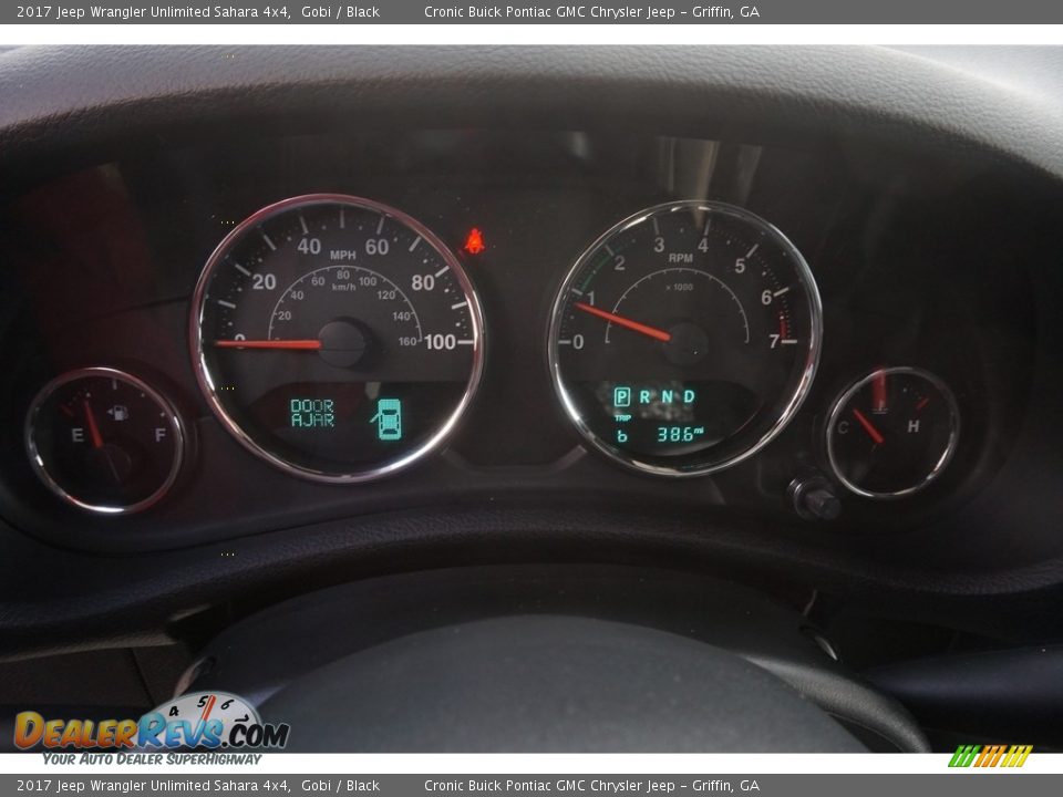 2017 Jeep Wrangler Unlimited Sahara 4x4 Gobi / Black Photo #15