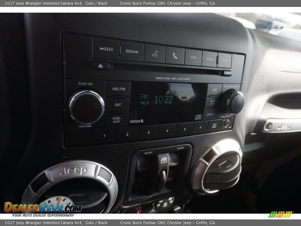 2017 Jeep Wrangler Unlimited Sahara 4x4 Gobi / Black Photo #16