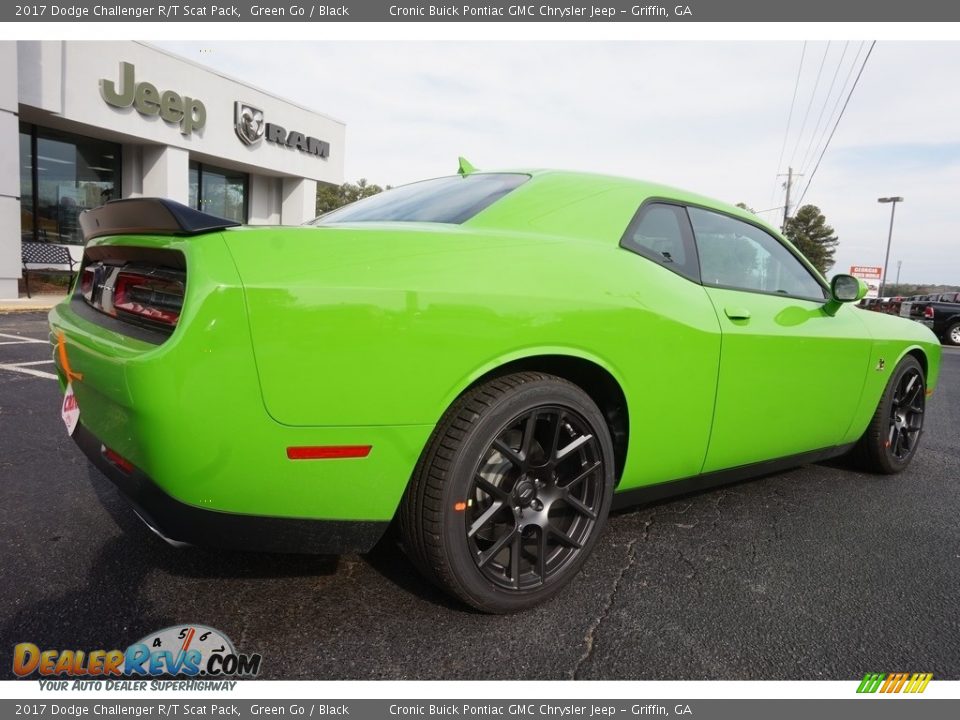 2017 Dodge Challenger R/T Scat Pack Green Go / Black Photo #7