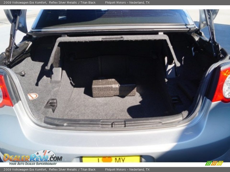 2009 Volkswagen Eos Komfort Reflex Silver Metallic / Titan Black Photo #11