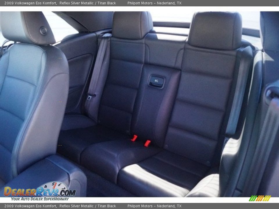 2009 Volkswagen Eos Komfort Reflex Silver Metallic / Titan Black Photo #16