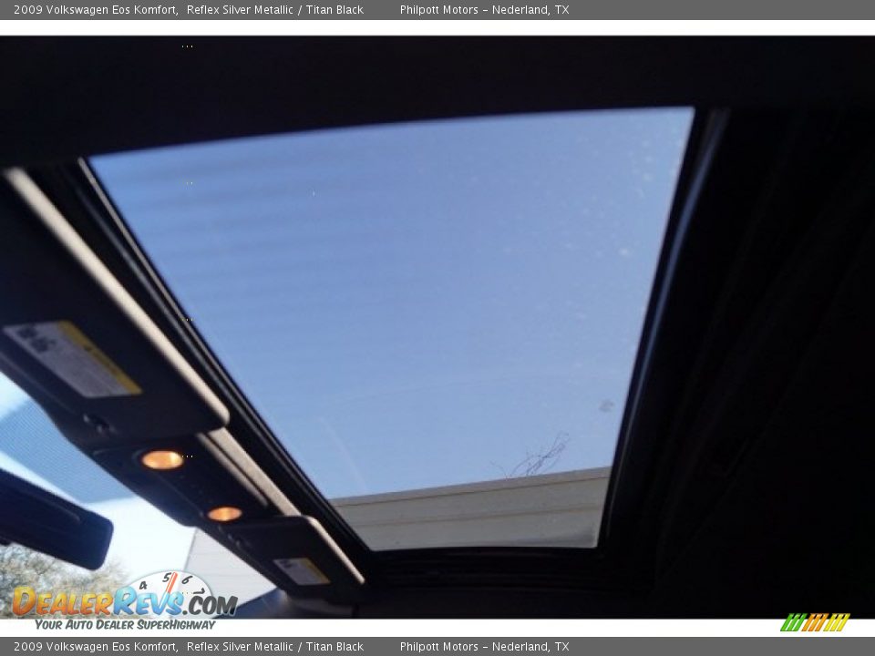 2009 Volkswagen Eos Komfort Reflex Silver Metallic / Titan Black Photo #22