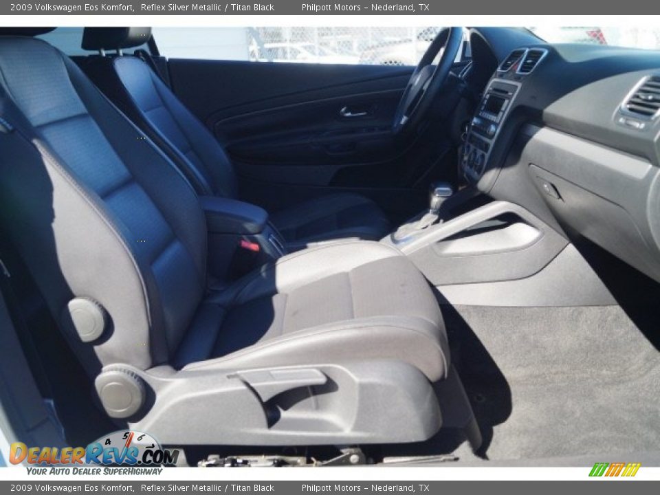 2009 Volkswagen Eos Komfort Reflex Silver Metallic / Titan Black Photo #27