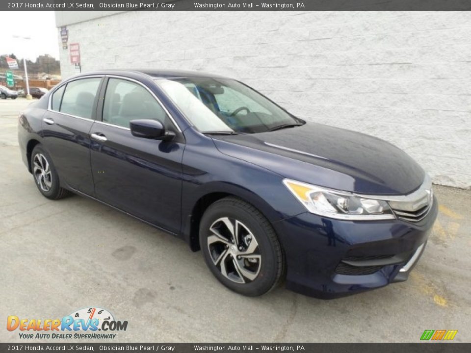 Front 3/4 View of 2017 Honda Accord LX Sedan Photo #1