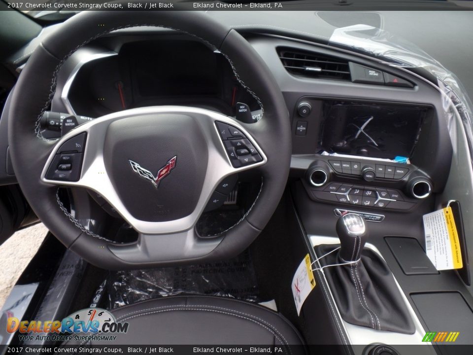 Controls of 2017 Chevrolet Corvette Stingray Coupe Photo #19