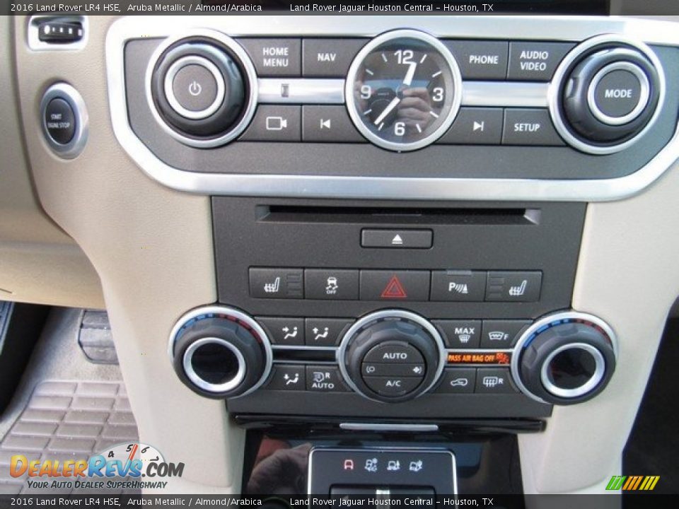 2016 Land Rover LR4 HSE Aruba Metallic / Almond/Arabica Photo #33