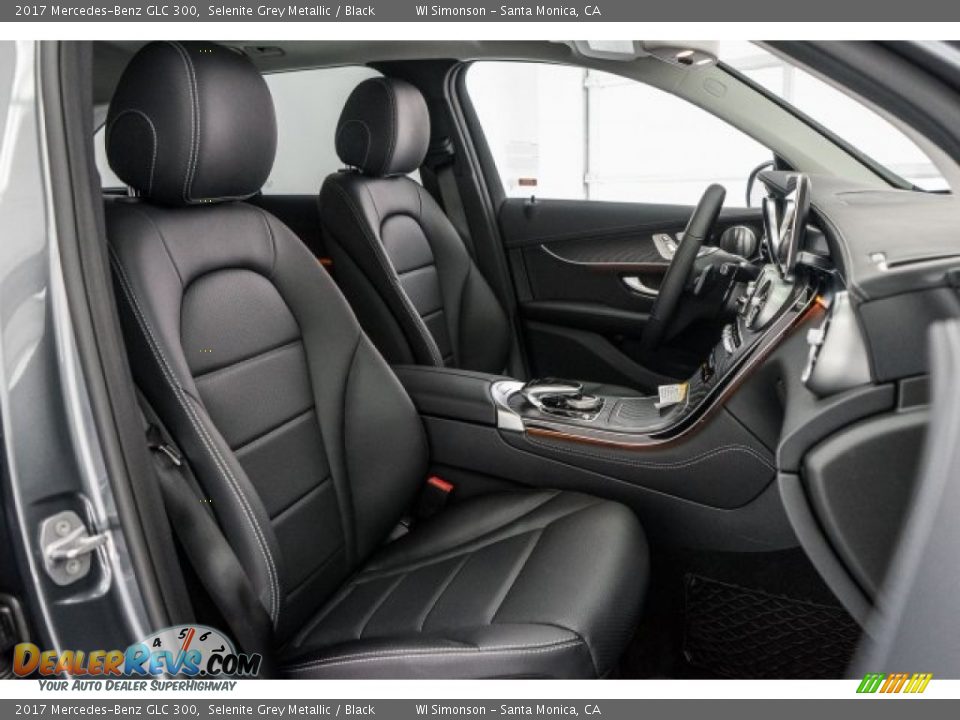 2017 Mercedes-Benz GLC 300 Selenite Grey Metallic / Black Photo #2