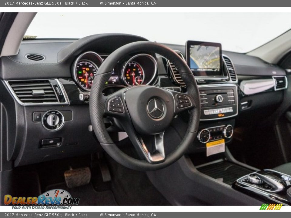 Dashboard of 2017 Mercedes-Benz GLE 550e Photo #5