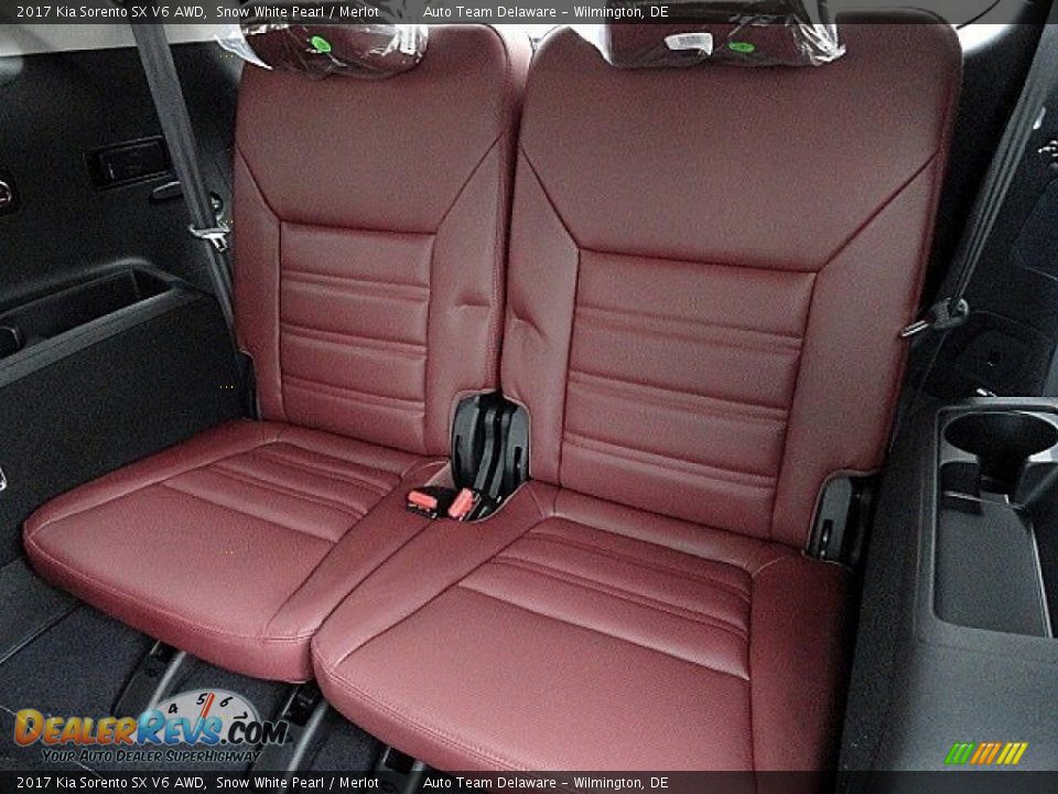 Rear Seat of 2017 Kia Sorento SX V6 AWD Photo #11