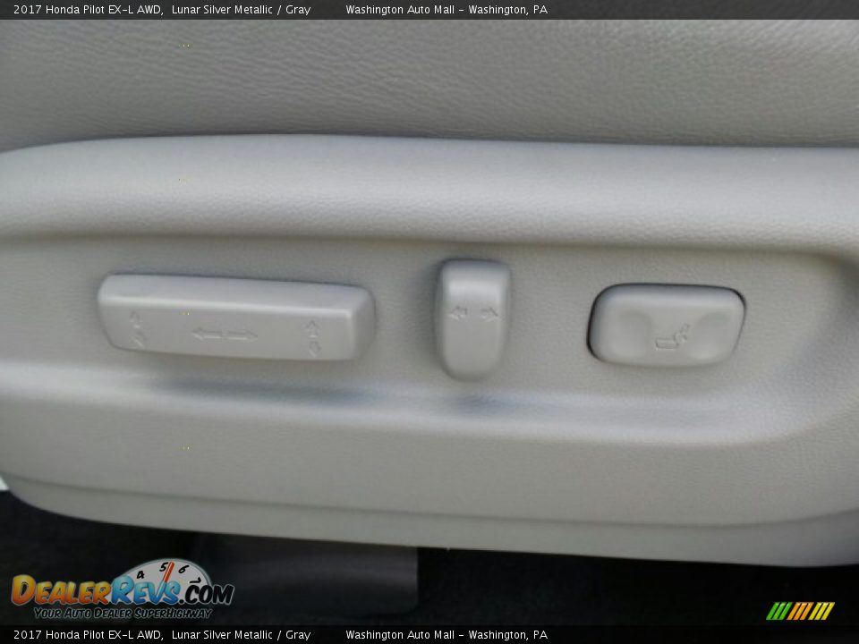 2017 Honda Pilot EX-L AWD Lunar Silver Metallic / Gray Photo #17